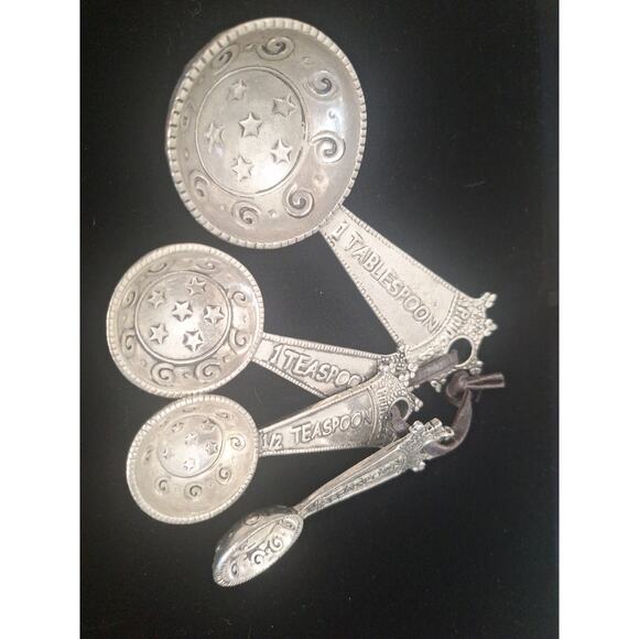 Ganz Princess Pewter Measuring Spoons Set- Stars & Crowns- Vintage Kitchen Decor - Picture 1 of 8